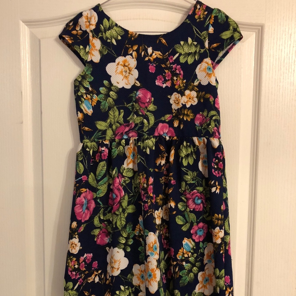 Beautiful Ruby Rox Dress - Picture 4 of 6